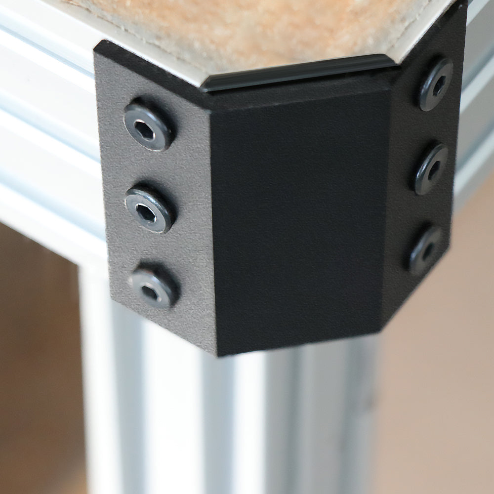 Narożnik zewnętrzny 135° do profili aluminiowych z serii 40 srebrny