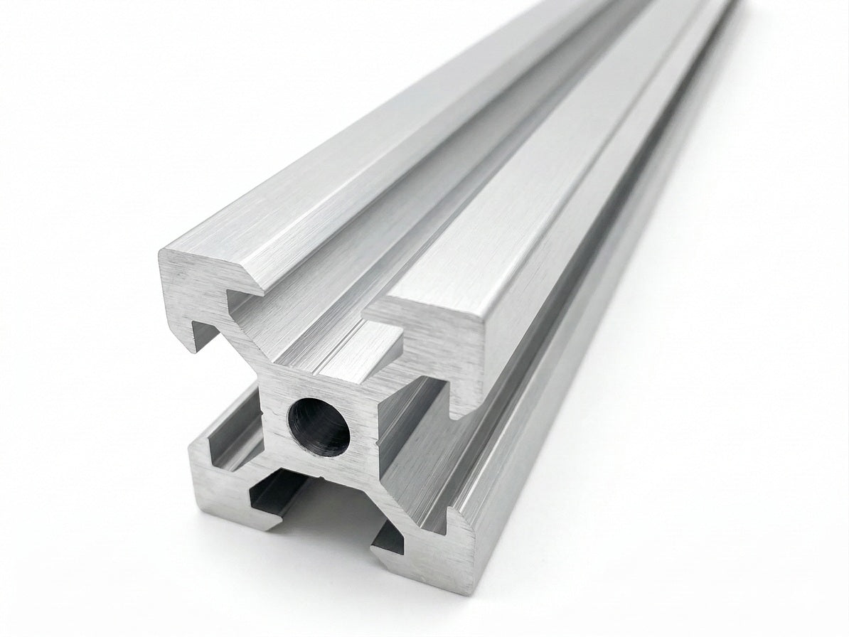 Profil aluminiowy V-SLOT 20x20 Srebrny — cięty na wymiar BSV-SLOT